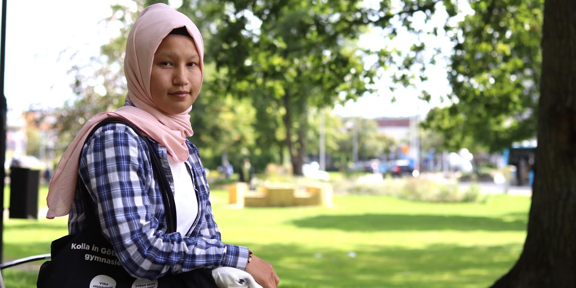 Zainab Rezai oroas över utvecklingen i Afghanistan, men hoppas kunna återvända i framtiden.