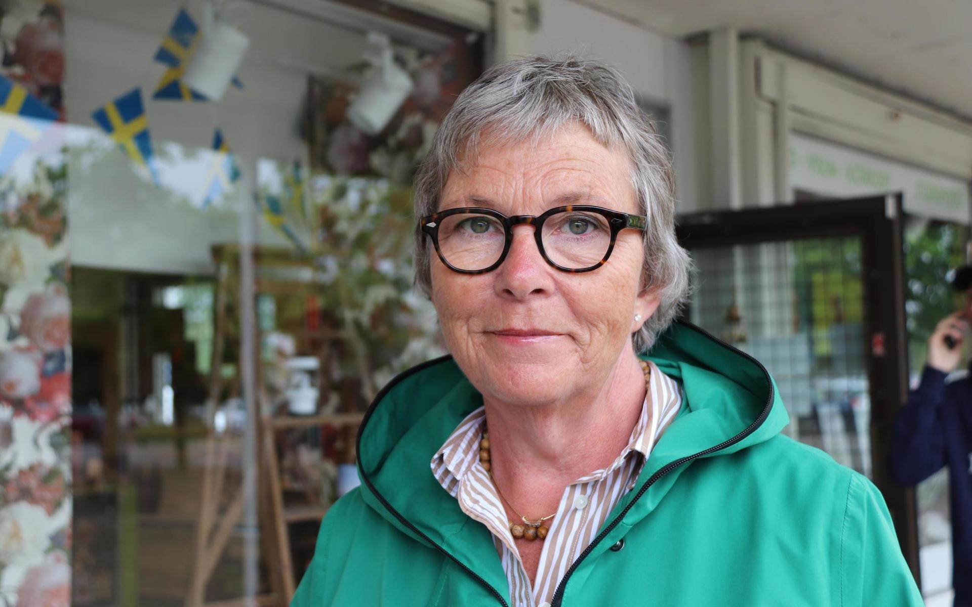 Lena Bjurström. 62 år, från Kungälv