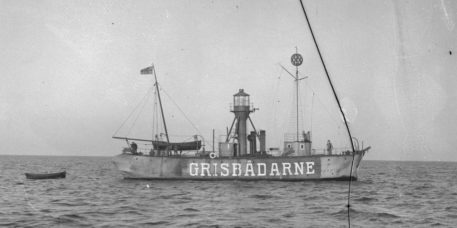 Fyrfunktionen vid Grisbådarna sköttes av fyrskepp mellan 1900 och 1929.
